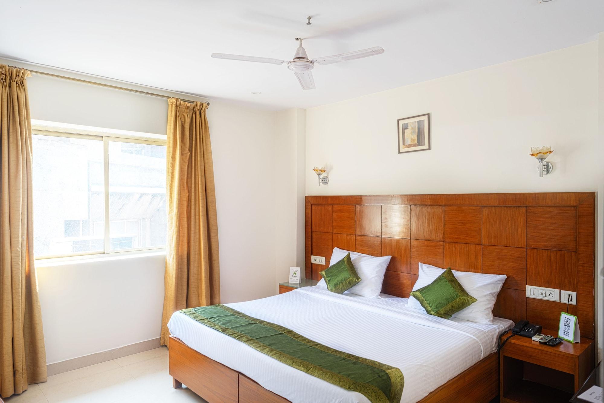 Treebo Trend Grand Plaza Nampally Haiderabad Buitenkant foto