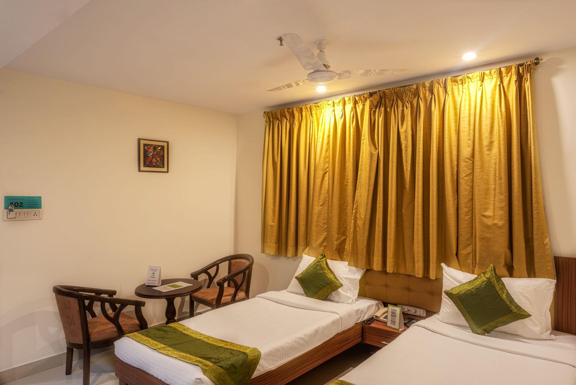 Treebo Trend Grand Plaza Nampally Haiderabad Buitenkant foto